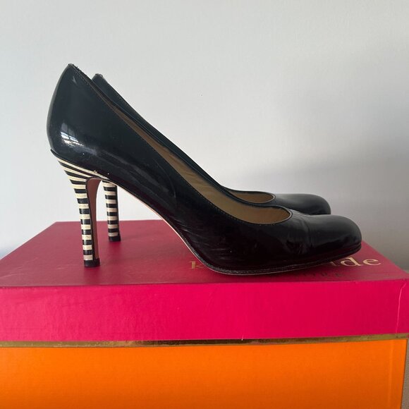 Kate Spade Karolina Heel,  Leather, Black w/Black & White Striped Heel in 7.5 - Picture 1 of 3